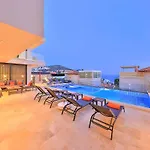 Vilă Sura Elegant Retreat,sea View, Sleeps12