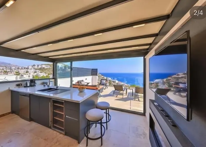 Villa Sura Elegant Retreat,sea View, Sleeps12 Kalkan