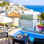 빌라 Sura Elegant Retreat,sea View, Sleeps12 *
