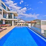 빌라 Sura Elegant Retreat,sea View, Sleeps12