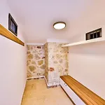빌라 Sura Elegant Retreat,sea View, Sleeps12 *