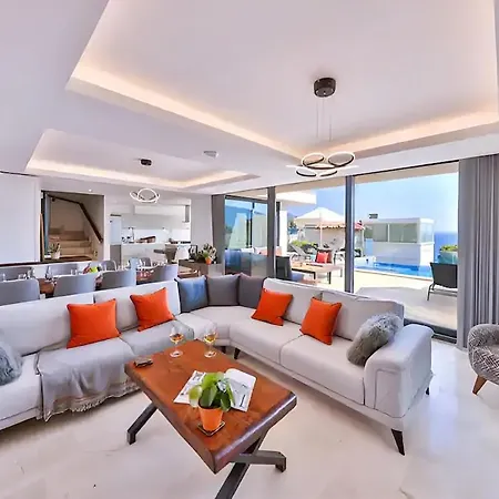 Sura Elegant Retreat,sea View, Sleeps12 *