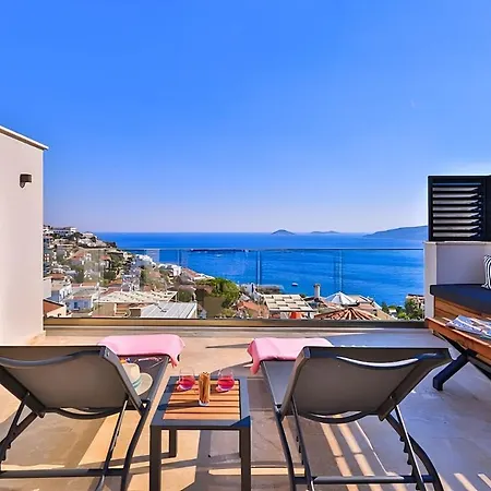 Villa Sura Elegant Retreat,sea View, Sleeps12 *