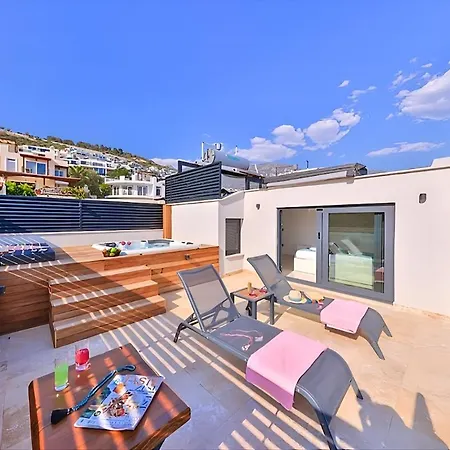 Villa Sura Elegant Retreat,sea View, Sleeps12 Kalkan