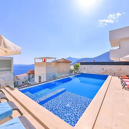 Sura Elegant Retreat,sea View, Sleeps12 Villa Kalkan