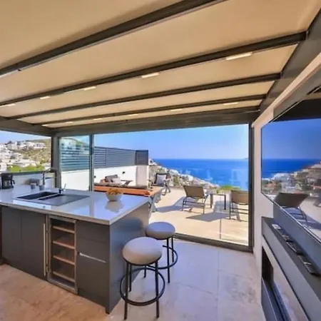 빌라 Sura Elegant Retreat,sea View, Sleeps12 칼칸