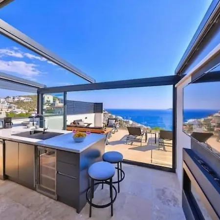 빌라 Sura Elegant Retreat,sea View, Sleeps12 칼칸