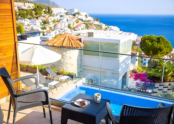 וילה Sura Elegant Retreat,sea View, Sleeps12 *