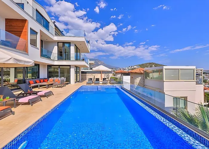 Βίλα Sura Elegant Retreat,sea View, Sleeps12
